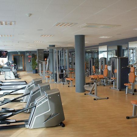 Sant Jordi Boutique Hotel Calella Esterno foto A typical gym